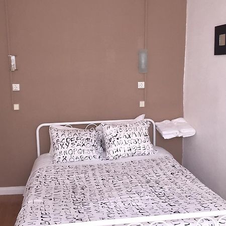 Duque Hotel Lissabon Kamer foto